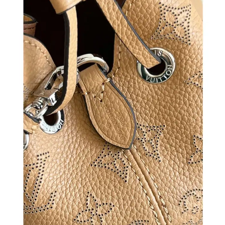 Fashionreps LV Bag 2112YA0028 0821